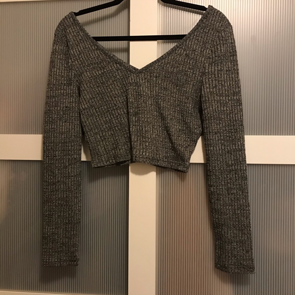 Shein Dark Grey Vneck Crop Top Long Sleeve Size L